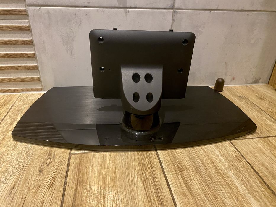 Stojak noga do tv LG 50 cali