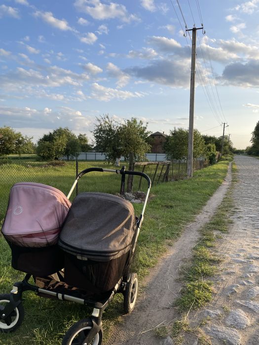 Продам  візочок/коляску для двійні/погодок Bugaboo donkey twin 3