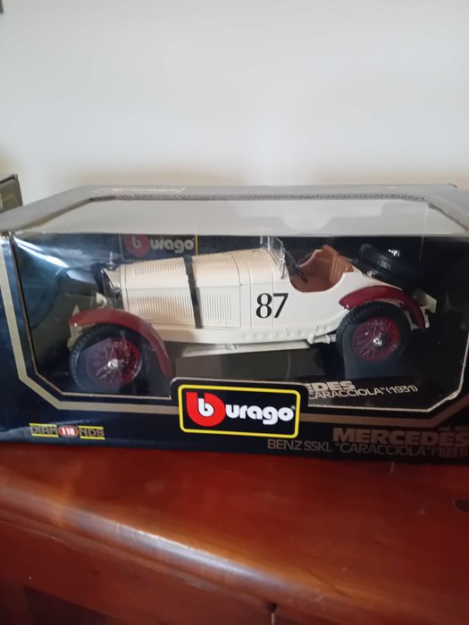 Miniatura Burago Mercedes Benz SSKL "CARACCIOLA" 1931