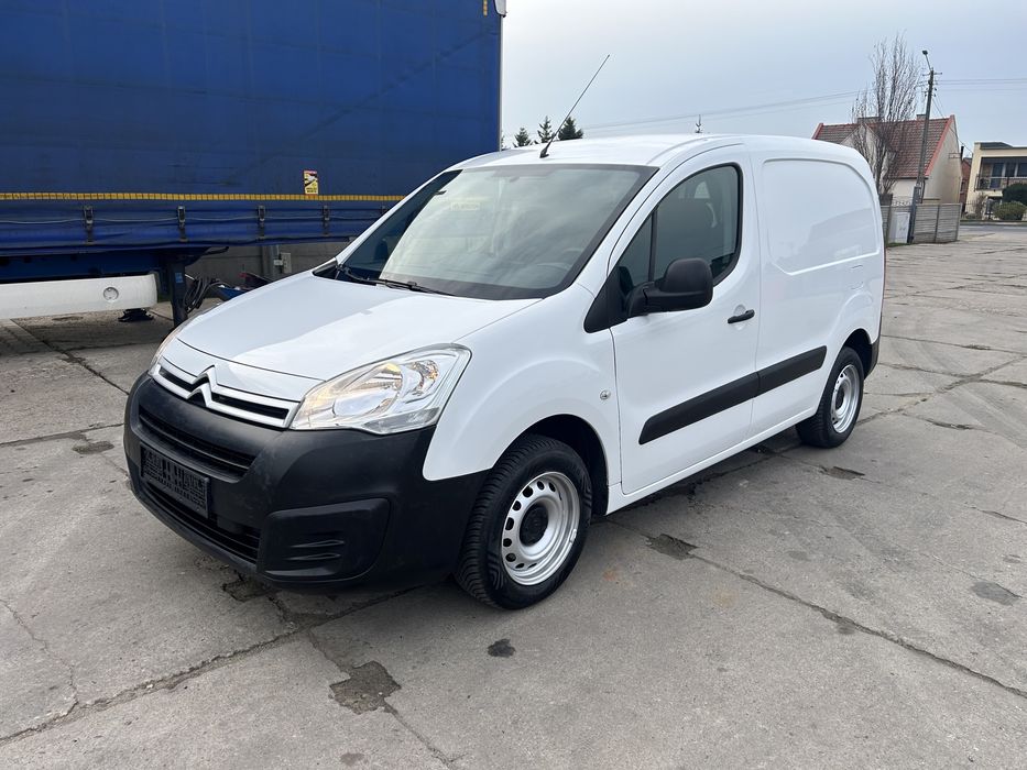 Citroen Berlingo 2016 1,6 bluehdi 3 osobowy najlepszy silnik