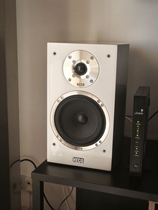 Monitory Heco Celan 300