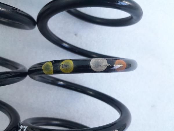 Mola de suspensão trás direita AUDI A1 (8X1, 8XK)