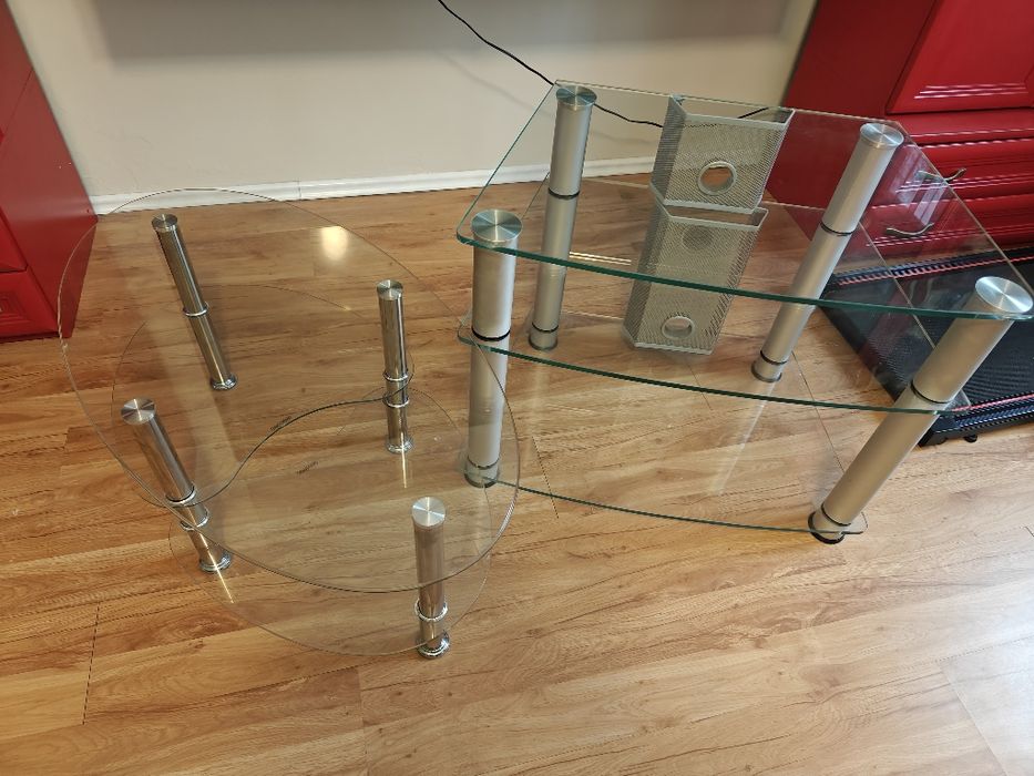 Zestaw mebli pokojowych szklanych