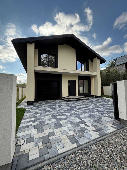 Продаж особняка у Вовчинцях