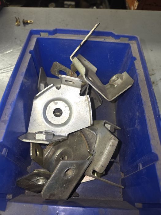 Uchwyt zderzaka  fiat 125p mr