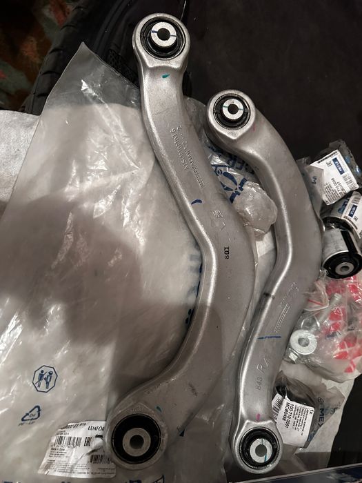 Audi A5/a4 komplet części zawieszenia przód/tył NOWE