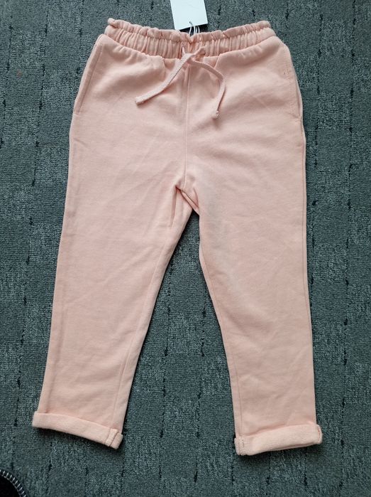 Нові штани на дівчинку 2-3р