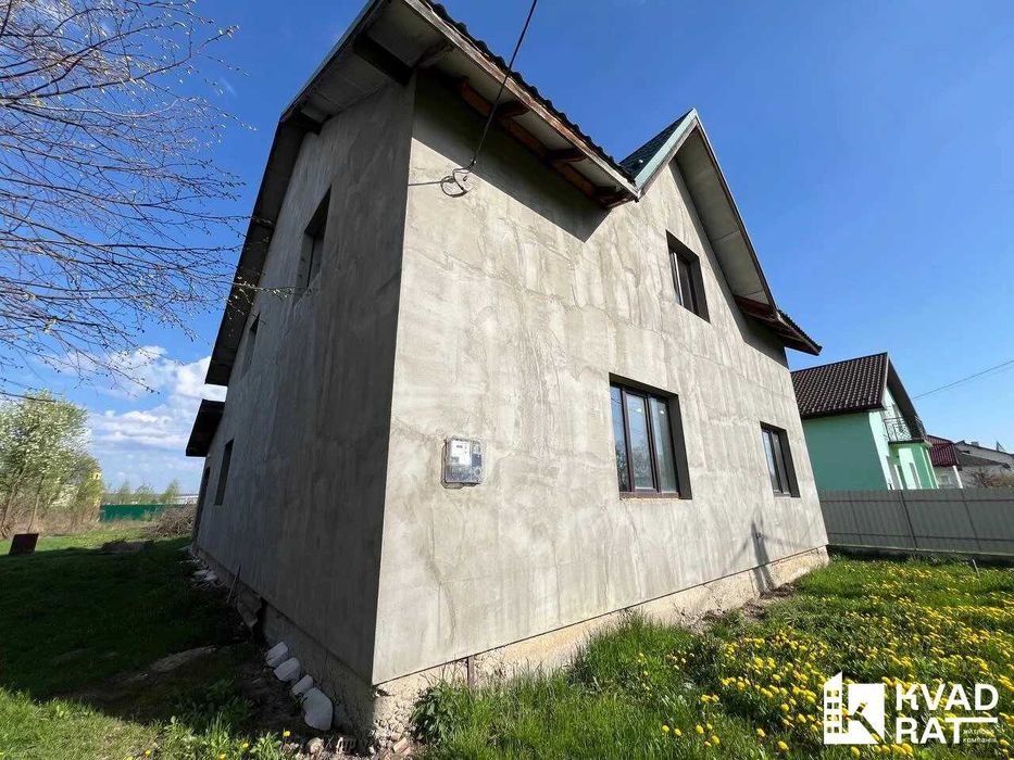 У продажі Просторий Будинок у Драгомирчанах