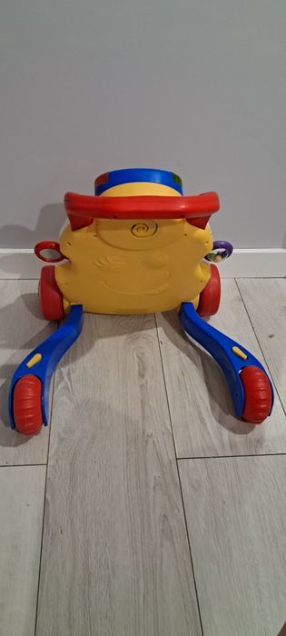 Pchacz, chodzik Chicco