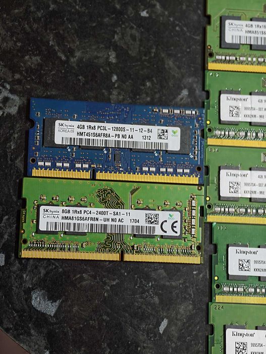 Memórias RAM de portátil 8GB e 4GB DDR4 e DDR3L