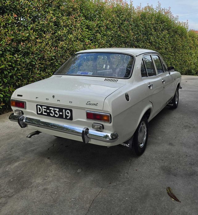 Ford Escort 1100 Deluxe MK1
