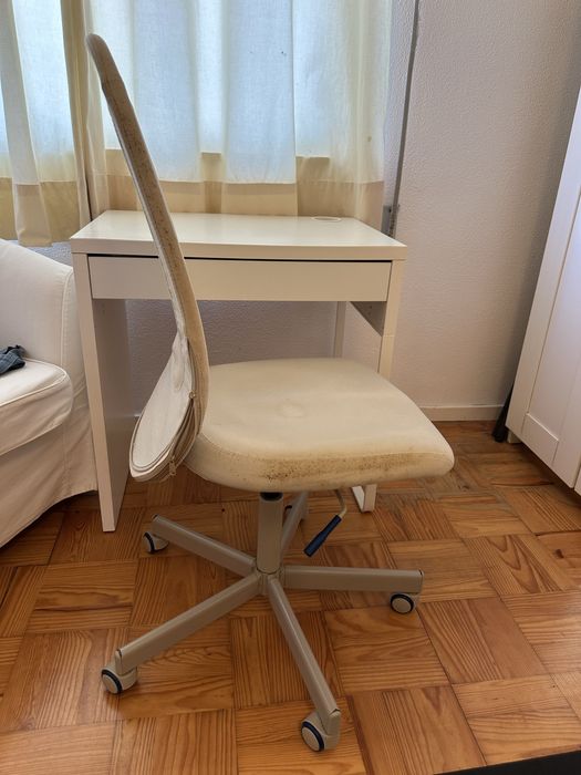 Cadeira Escritório IKEA FLINTAN Bege – Ergonómica e Regulável