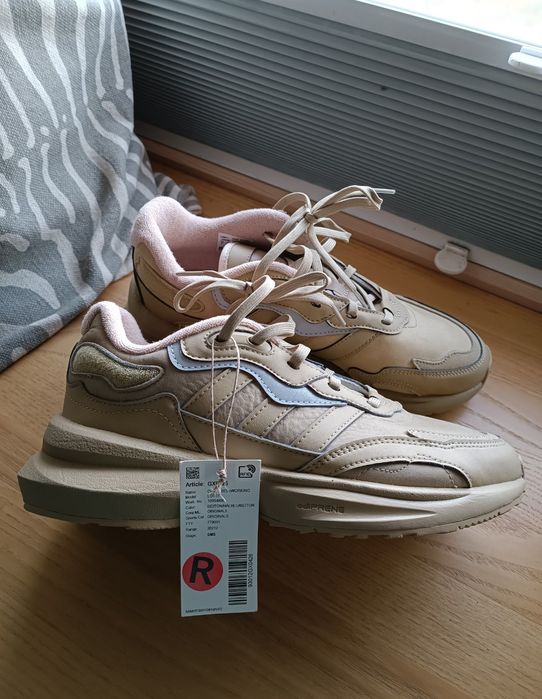 Sneakersy Adidas Orginal r. 38,5