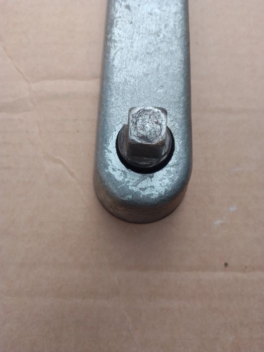 Продам  Динаметрический Ключ