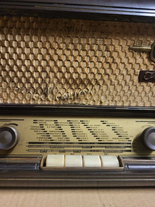 Rádio Vintage W120 MKS - Tonfunk-Iris