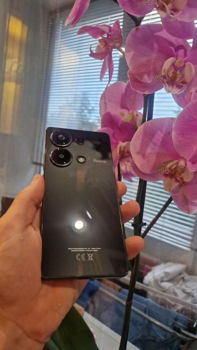 Продам новый Redmi Note 13 Pro