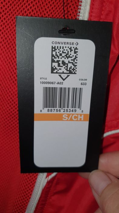 Kurtka converse mademe czerowna Nowa S Damska