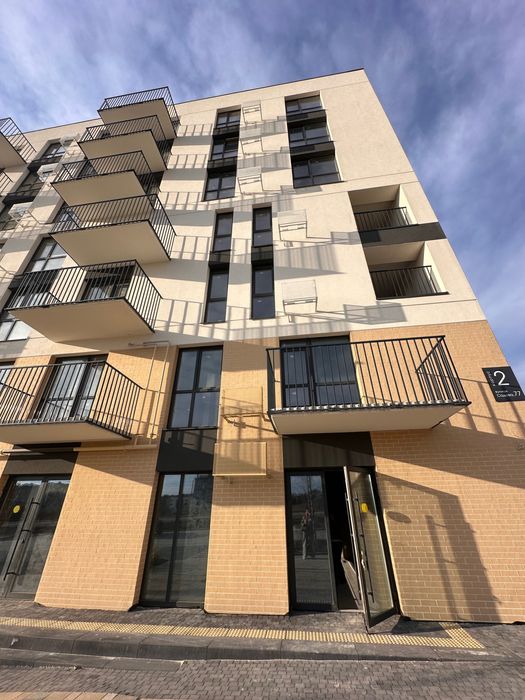 Оренда комерції 60м,ЖК Садова Алея,Пустомити,фасадне,1 поверх,4 вікна