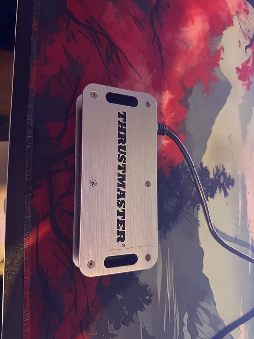 Adapter Thrustmaster Hub do konsoli/PCTM Sim Hub