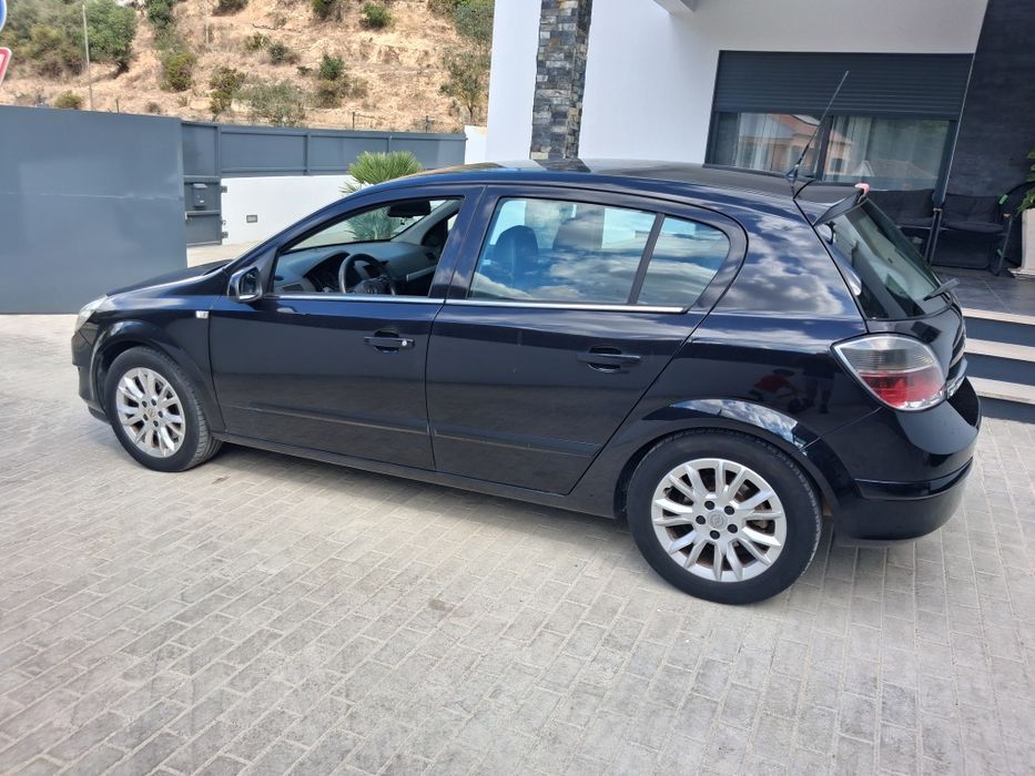 Vendo astra h impecável foto 2