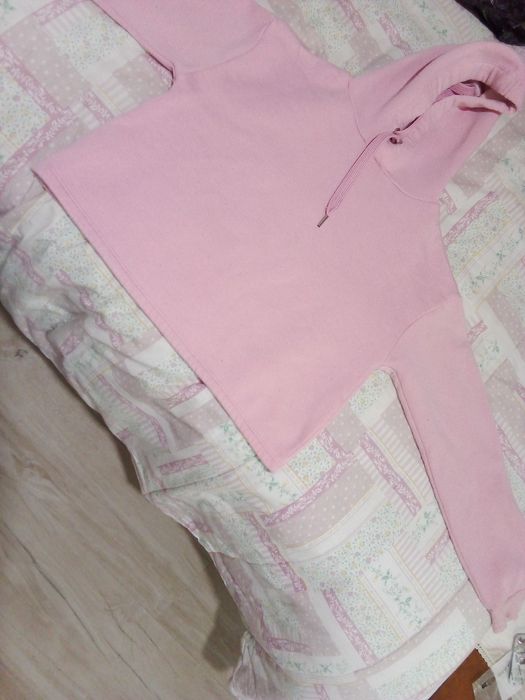 Várias Roupas de senhora