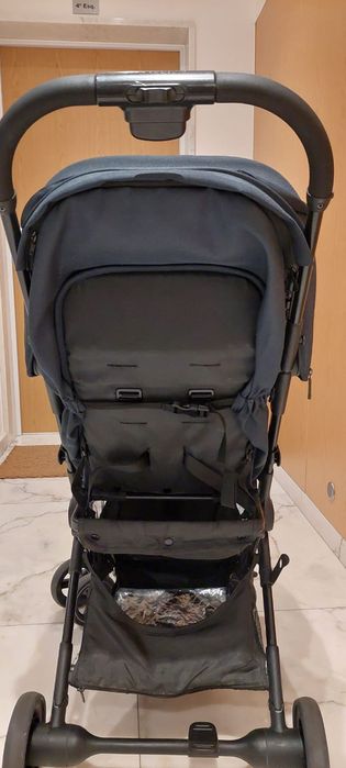 Carrinho Maxi-Cosi Lara 2 – Ultra Compacto + Capa de Chuva