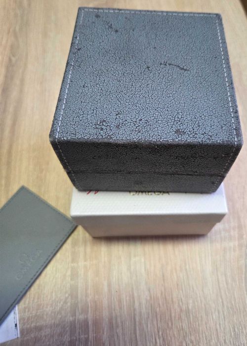 Omega - oryginalne pudelko do zegarka Omega - szare - pełny zestaw