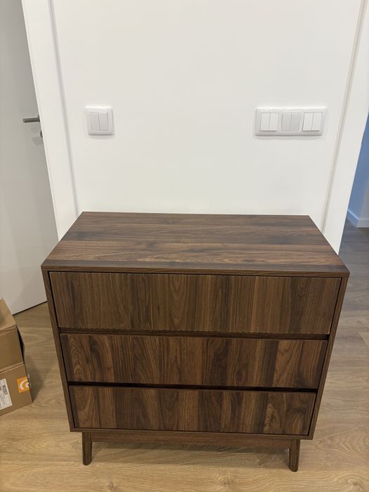 Cómoda MDF castanho carvalho