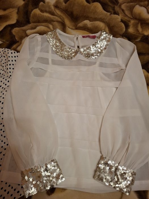 Блузка для дівчинки 9-10 років