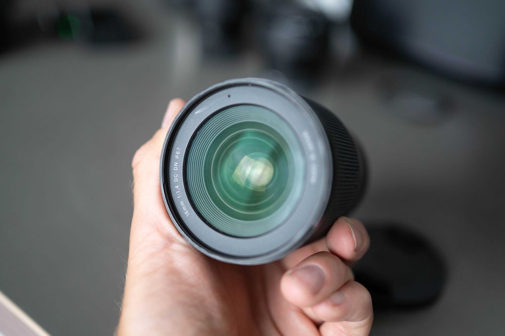 Obiektyw Sigma 16 mm f/1.4 Sony E