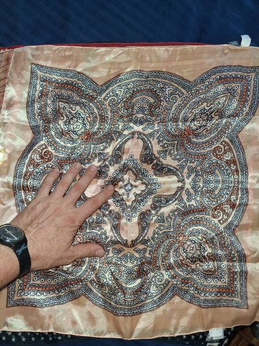 Vendo stock lenço, 1 euro cada, made in italy