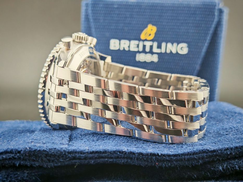 BREITLING Navitimer B01 AB0139  Pudełko i dokumenty Gwarancja