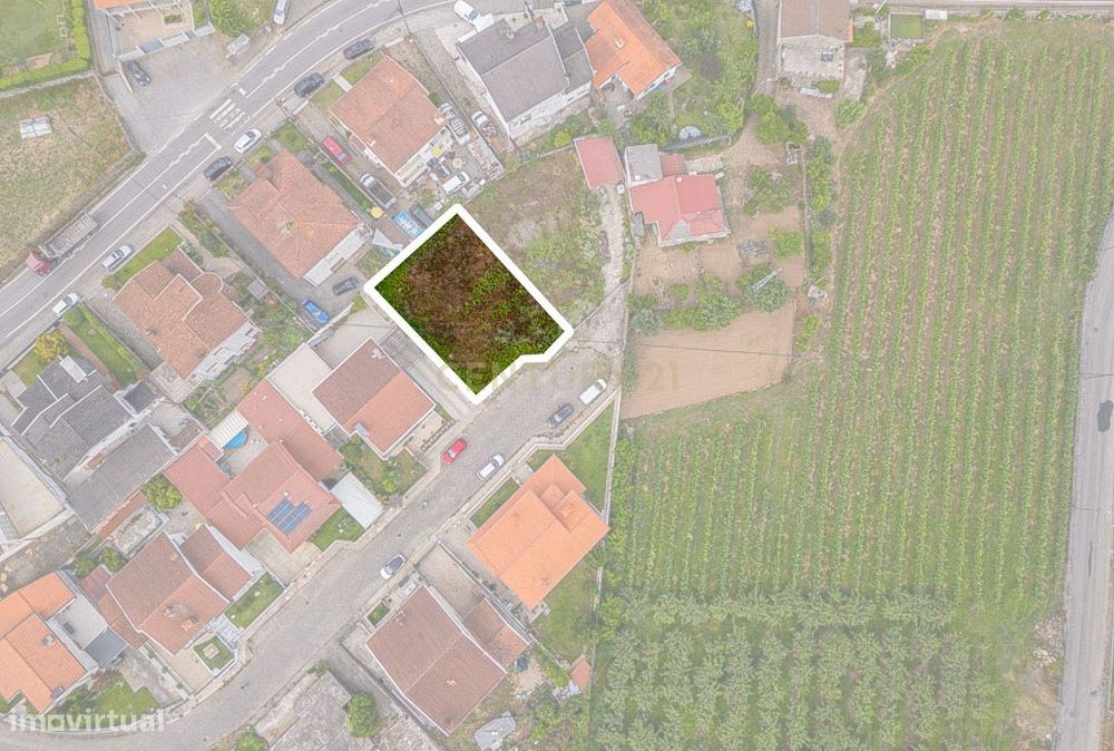 Terreno com Projeto Aprovado na Pousa – Barcelos