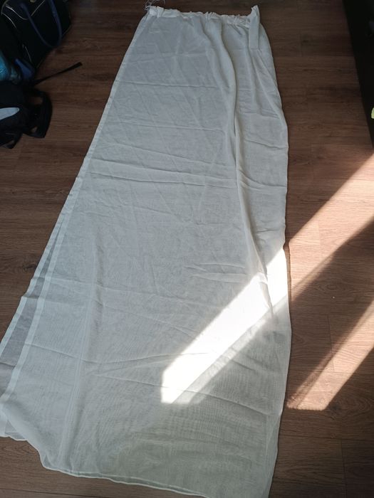 Тюль,занавески белые 4 шт с лентой и крючками высота 2.30 м