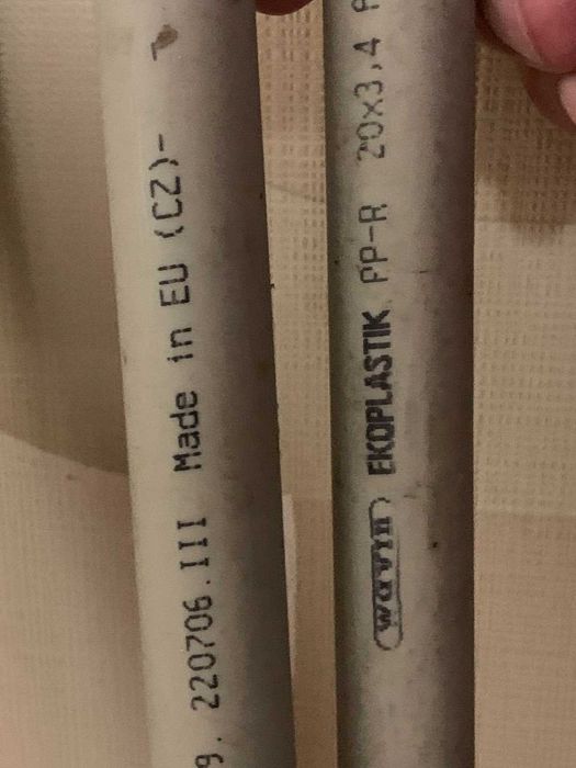 шпаклевка ,труба пластиковая 90,струбцина 1 м отопление трубы