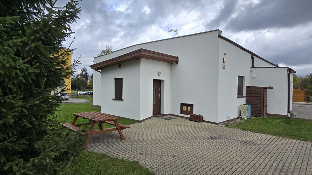 Pawilon 160m² mieszkalno-handlowy