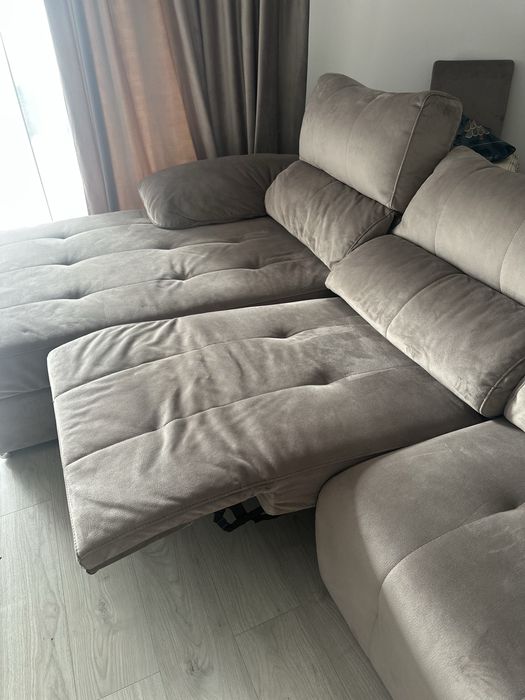 Sofá chaise longue reclinável elétrico – 3,70 m