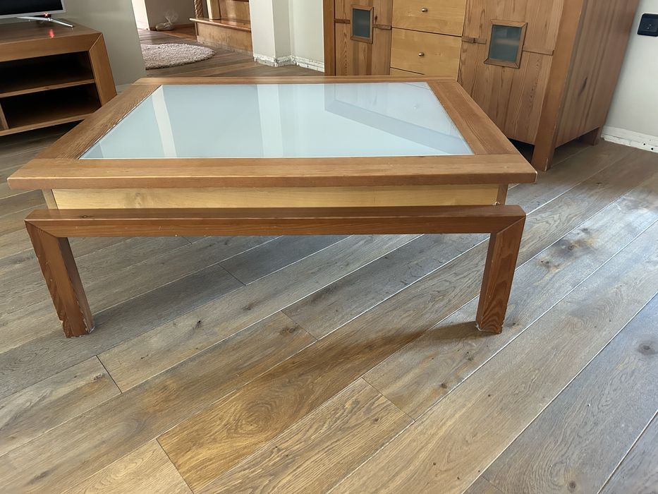 Zestaw mebli sosnowych 4 elementowy