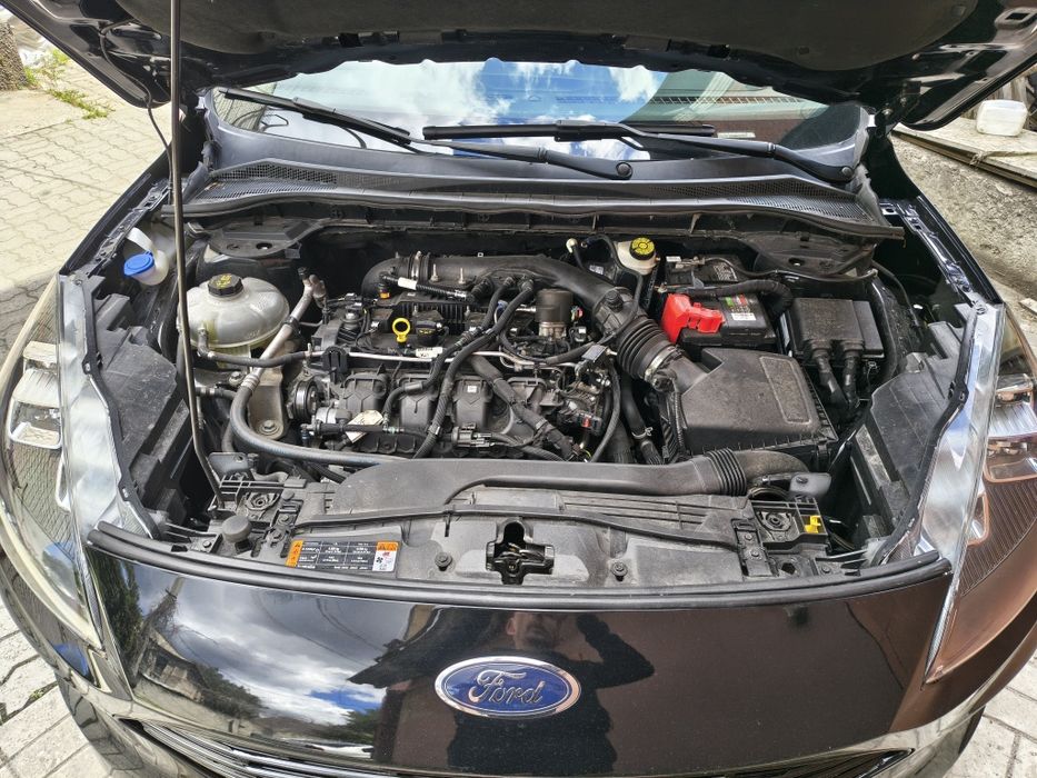 Ford escape 2021 Titanium