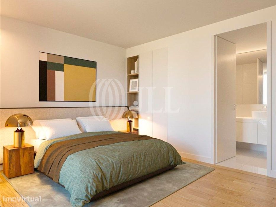 Apartamento T0 no Fernão Magalhães 127, Porto