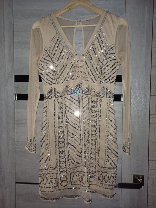 Плаття М-Л в паєтки