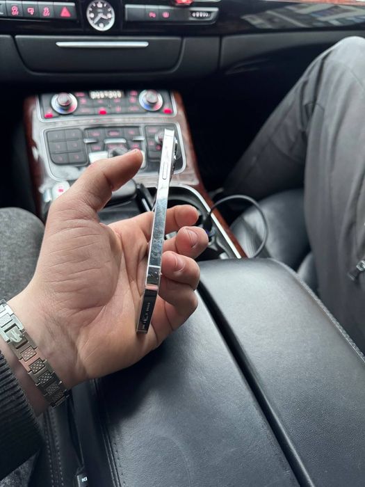 Айфон 13про 256 в хорошому стані