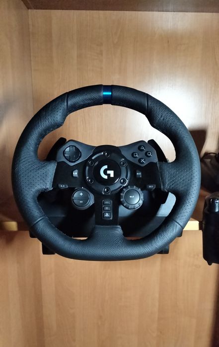 Ігровий руль Logitech g923