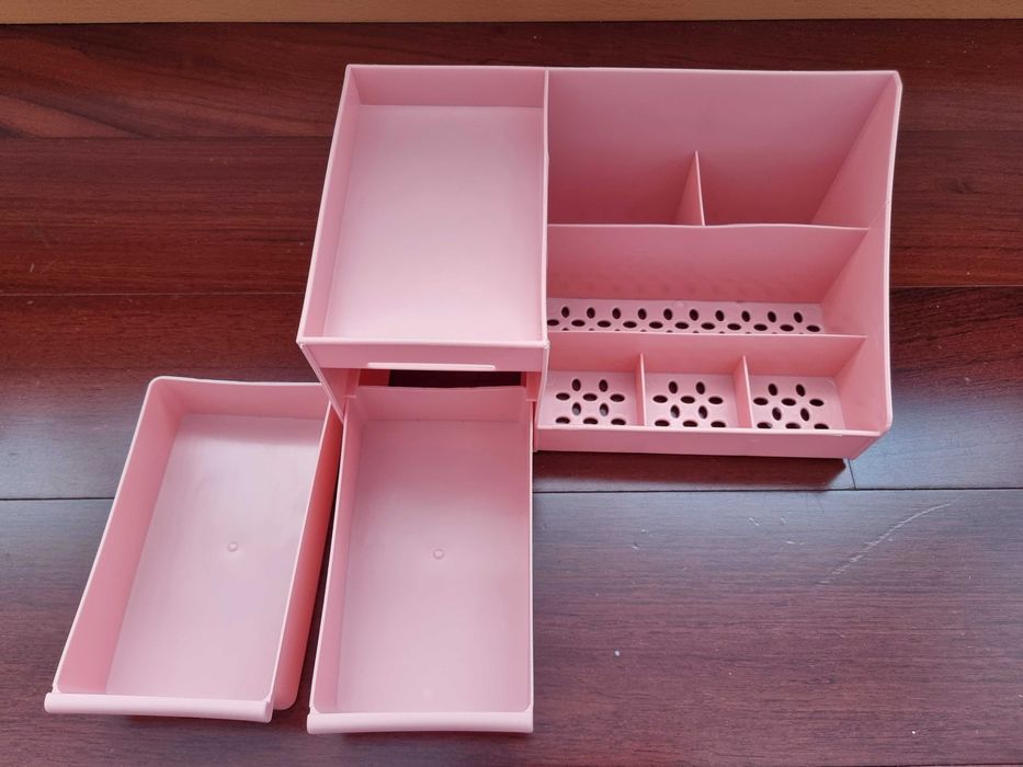 Arrumador de cosmética/ maquilhagem rosa - nunca usado
