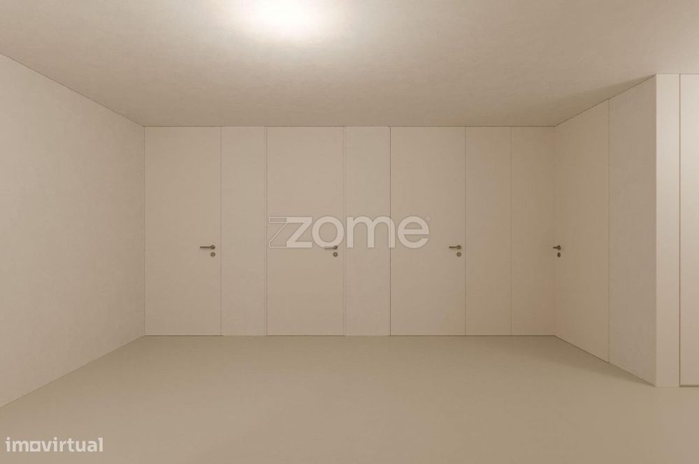 Apartamento T0 Novo c/ Varanda e Arrecadação na Rua Machado Vilela