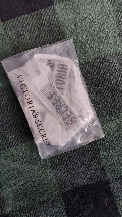 Majtki stringi Victoria's Secret