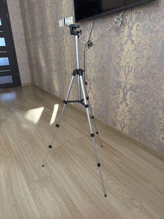 Продам новий штатив