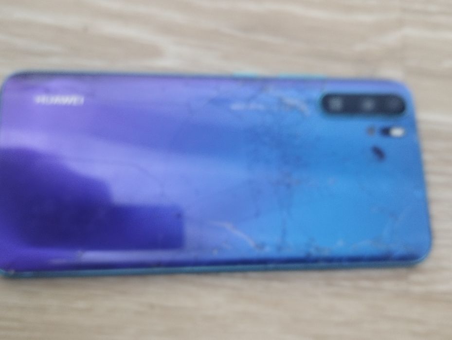 HUAWEI ..  6  ..