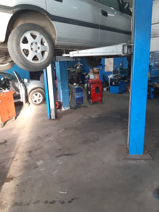 Pomoc drogowa Głowno ,Laweta Głowno ,wulkanizacja  Głowno autonaprawa