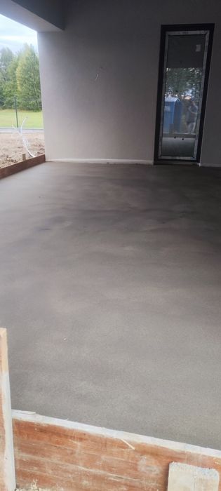 Wylewki z mixokreta+ styrobeton,zrywanie podłóg